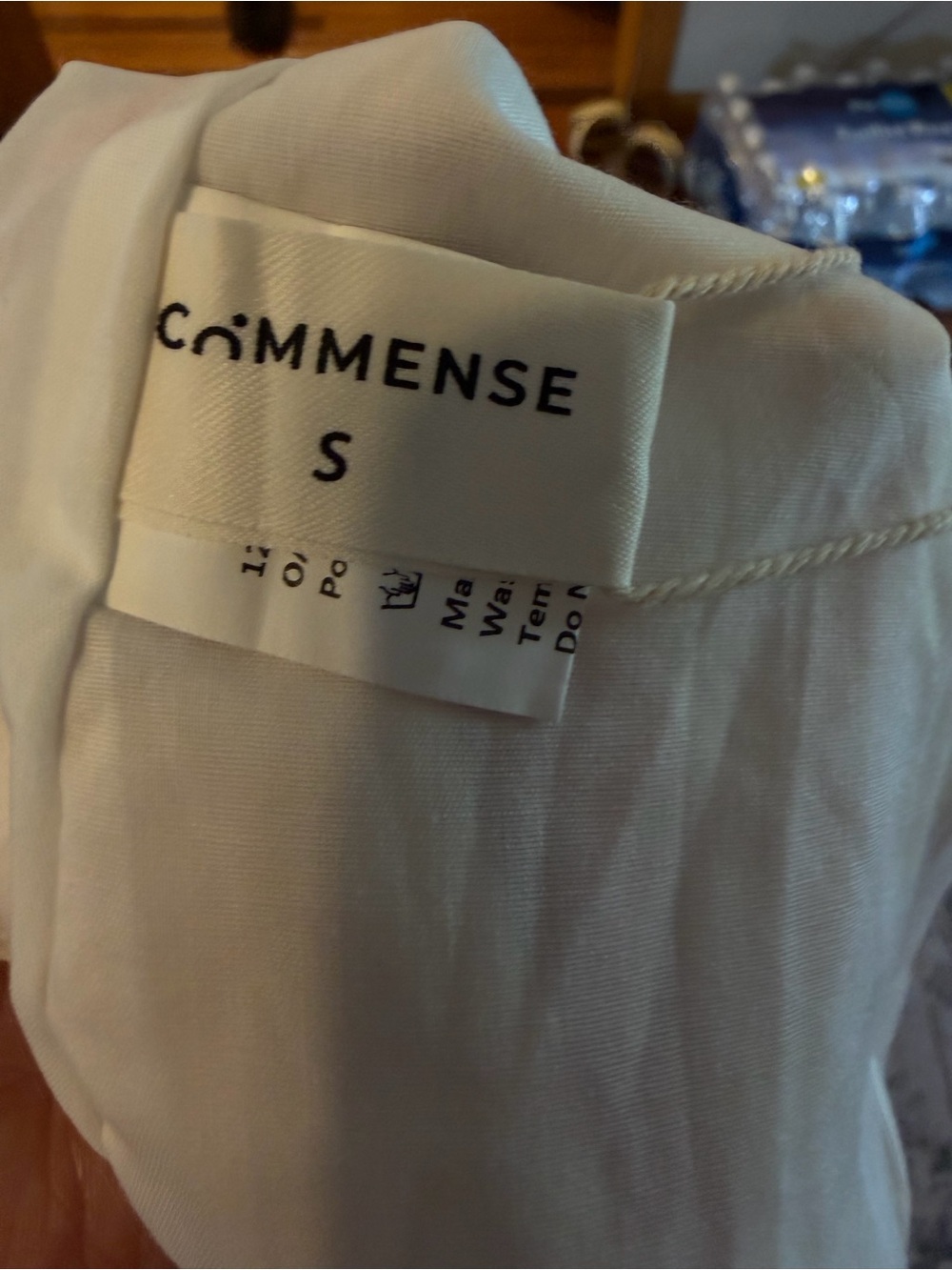 Commense NWT Cream Mini Dress with Red Chili Print - Picture 9 of 11